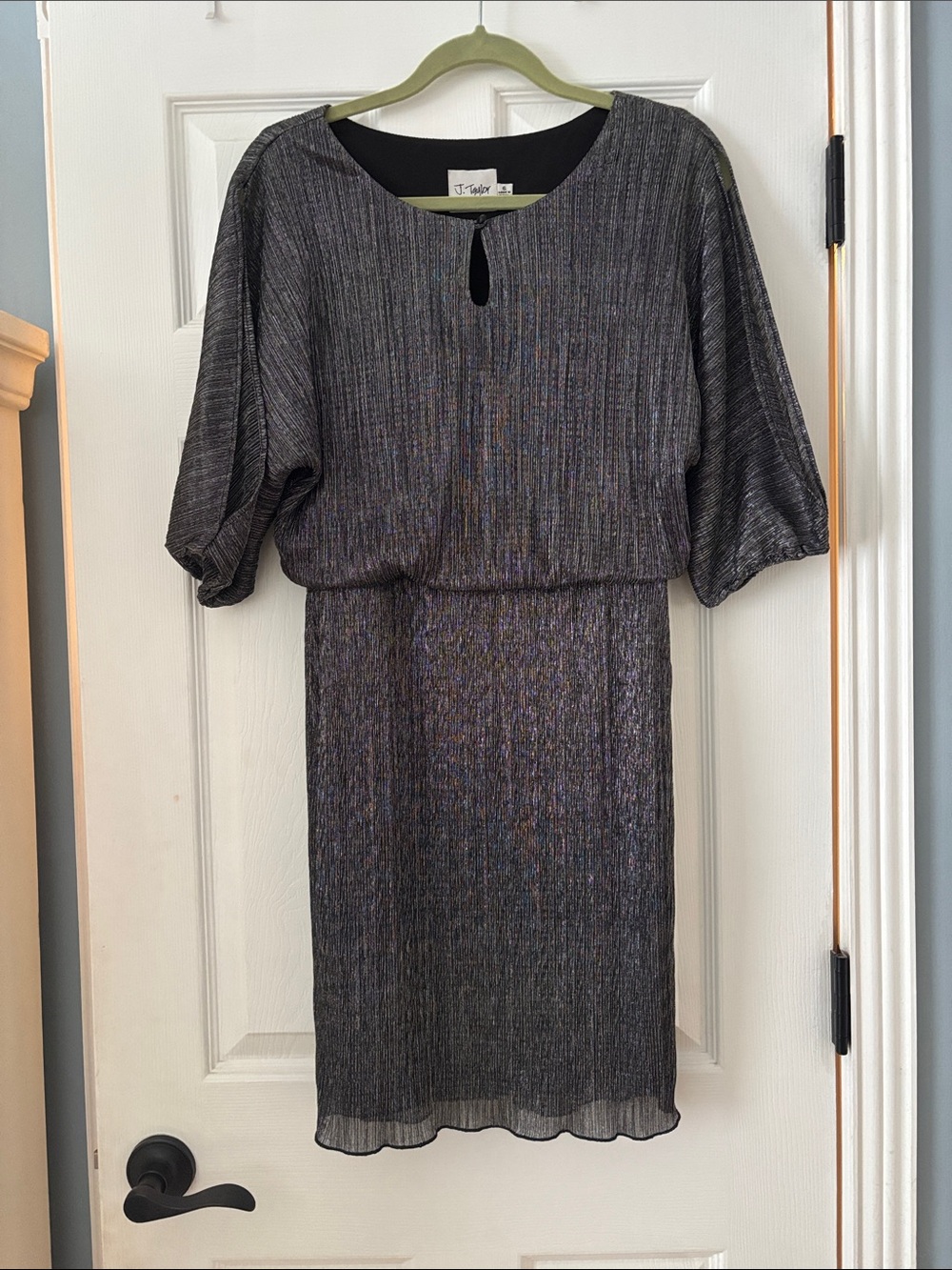 Shimmery Black Midi Dress with Keyhole Detail